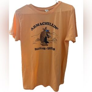 NWT Armachillin' Dallas, Texas Juniors Shirt Size XL